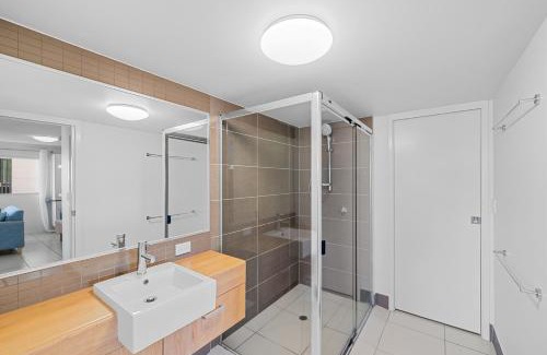 Birtinya Apartamento | Saltwater on the Peninsula