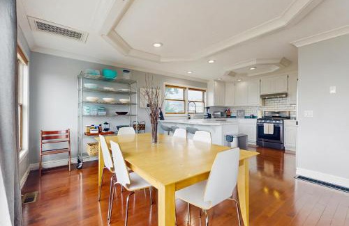 Richmond Beach Casa | Saltwater Shoreline