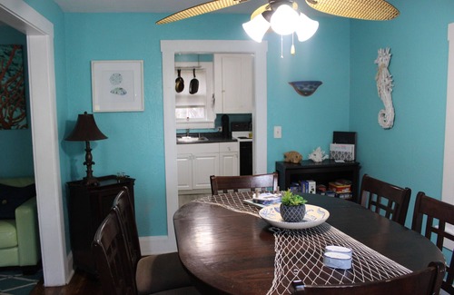 River District Casa | Salty Beaches! Centrally Located. Perfect Getaway!