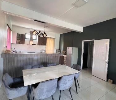 Port Louis Casa | Salty Bisous