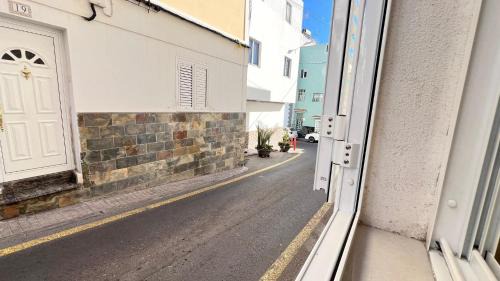 Alcala Apartamento | Salty Breeze Apartment in center of Alcalá