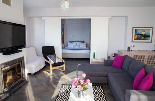 Neoi Epivates Apartamento | Salty Breeze Beachfront Apartment-Premium Stay