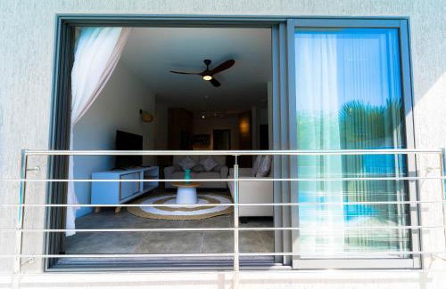 Flic-en-Flac Apartamento | Salty Breeze - Modern 3BR 2BA Fast WiFi Near Beach