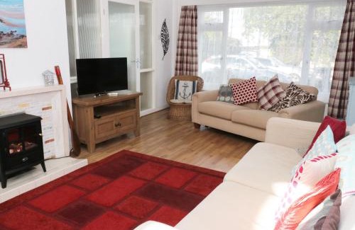 Benllech Casa | Salty Puffin