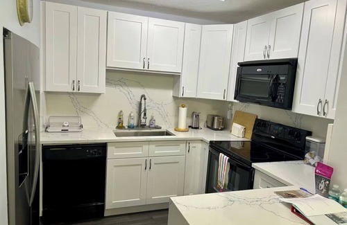 Jupiter Casa | Salty Sea Home Jupiter/Tequesta! 4-bedroom 2-bath fully furnished home, sleep 8.