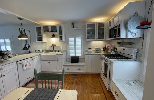 Swansboro Casa | Salty Seas