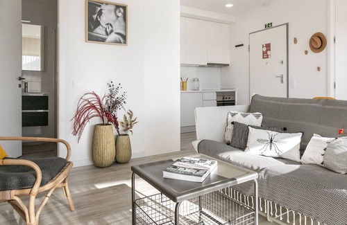 Ferrel Apartamento | Salty Soul - Modern Flat with a shared pool