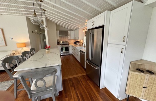 Rye Cabaña | Salty’s Seaside Cottage: Rye, NH