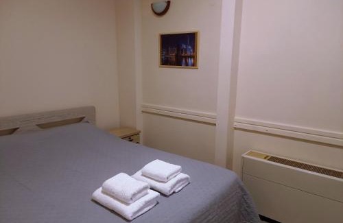 Tripoli Apartamento | Sam's View City Heart Tripoli - Beautiful Apartment With Backyard