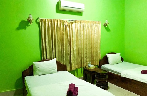 Wat Bo Area Casa | Sam So Guesthouse