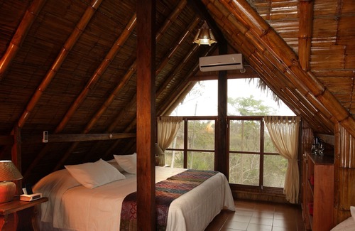Comuna San José Cabina | Samai Lodge Holistic Living