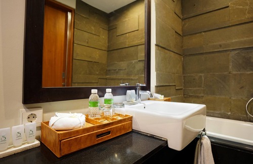 Sunset Road Hotel | Samaja Villas Kunti