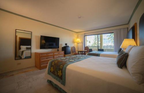Flamingos Hotel | Samba Vallarta All Inclusive