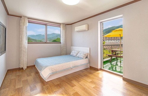 Samcheok Casa | Samcheok Badayeohaengpension