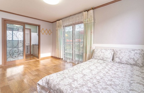 Samcheok Casa | Samcheok Badayeohaengpension