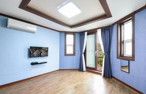 Samcheok Casa | Samcheok Duelkkot Pension