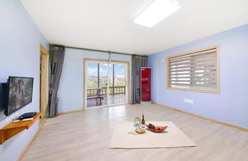 Samcheok Casa | Samcheok Good Friend Pension