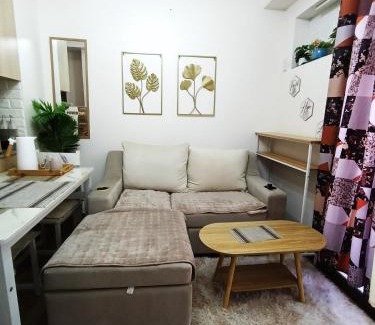 A. Bonifacio Apartamento | Sami's Cradle at The Celandine
