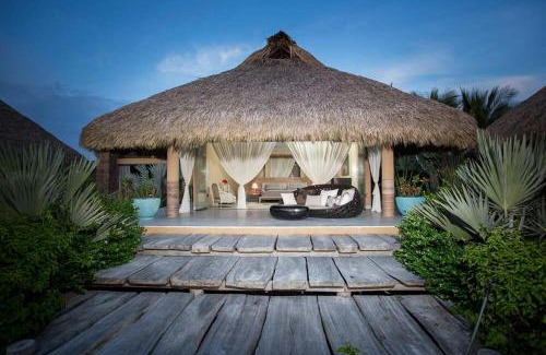 Santa María Colotepec Hotel | Samora Luxury Resort