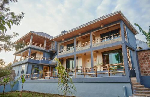 Arusha Cabina | Samora River Lodge