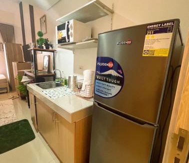 Dasmarinas Apartamento | Samuel staycation in Smdc Green2 one studio unit