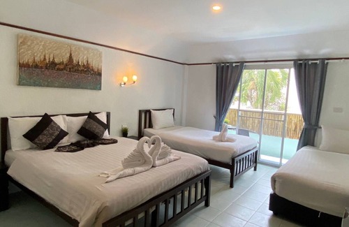Chaweng City Center Hotel | Samui Green Hotel