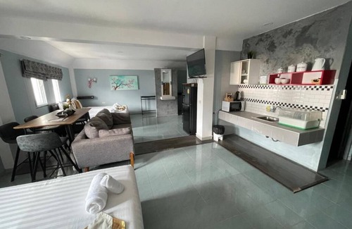 Chaweng City Center Hotel | Samui Green Hotel