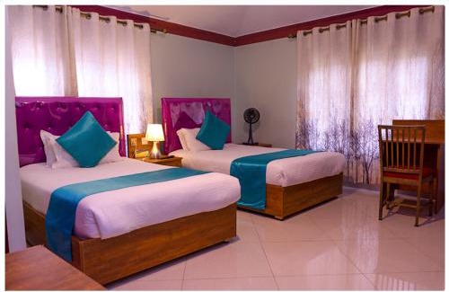 Kampala Cama Y Desayuno | SamWeb Bed and Breakfast
