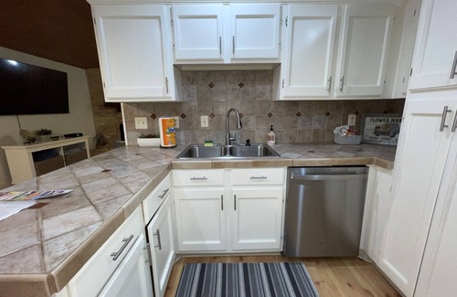 San Antonio Casa | San Antonio Getaway near Sea World and Fiesta Texas