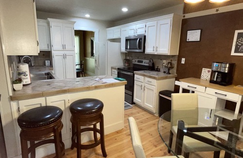 San Antonio Casa | San Antonio Getaway near Sea World and Fiesta Texas