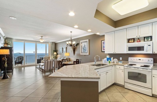 Gulf Shores Condominio | San Carlos 1008