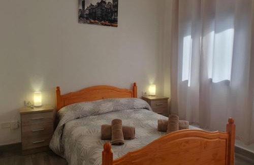 Los Silos Casa | San Clemente with Pool & Wi-fi