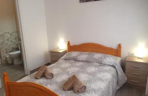 Los Silos Casa | San Clemente with Pool & Wi-fi