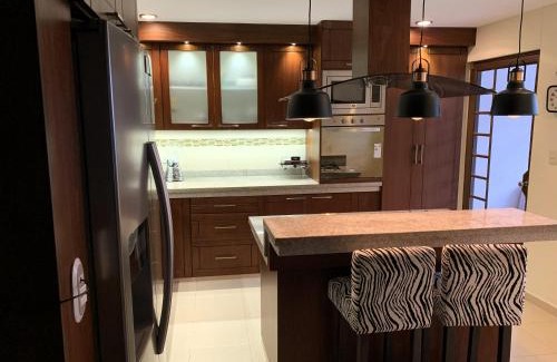 Monay Apartamento | San Diego Bosque Suites & Estacionamiento Incluido