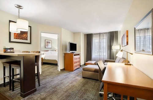 Carmel Mountain Ranch Hotel | San Diego Getaway: Spacious Suites w/ Pool, Breakfast Buffet & Parking Included!