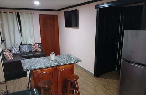 El Tanque Apartamento | San Gabriel Apartments