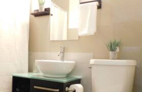 Sabana Llana Sur Condominio | San Juan Cozy Apartment