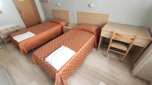 Quartiere XIII Aurelio Hotel | SAN JUAN DE RIBERA, Casa per Ferie