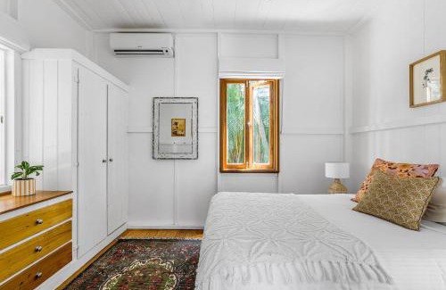 Byron Bay Casa | San Juan Surfers Cottage - prime Byron location