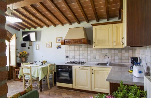 Gambassi Terme Casa | San Lorenzo by Interhome