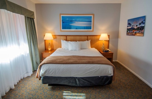 Avila Beach Complejo | San Luis Bay Inn-High on the Bluffs of Avila Beach Overlooking the Pacific Ocean