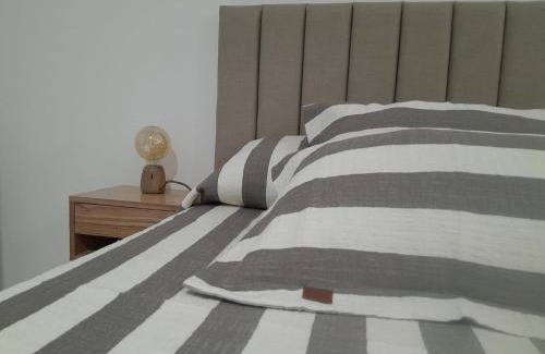 Santa Rosa Apartamento | San Martín - Amplio Monoambiente Céntrico