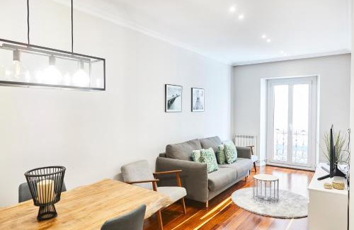 San Sebastian Centro Apartamento | San Martin apartment by Basque Homes