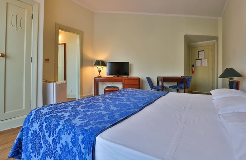 Republica Hotel | San Raphael Hotel