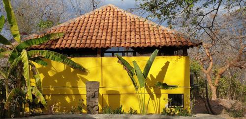 Catarina Cabina | San Simian Lodge
