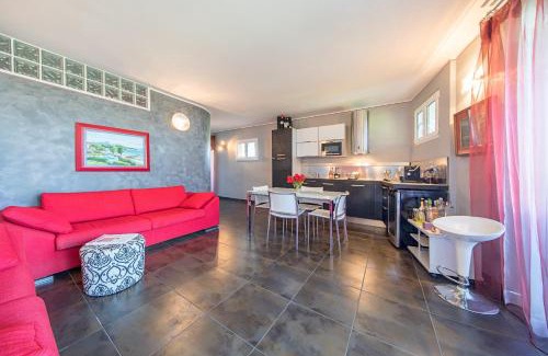Solarolo Apartamento | San Sivino Apartments with pool by Wonderful Italy