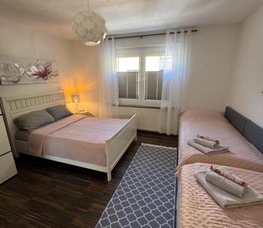 Oberhausen Apartamento | Sana Ferienwohnung