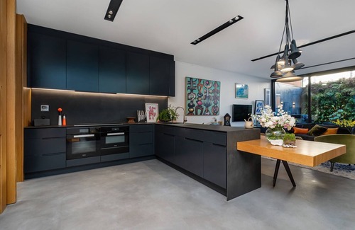 Albert Park Casa | Sanctuary 23 in Albert Park
