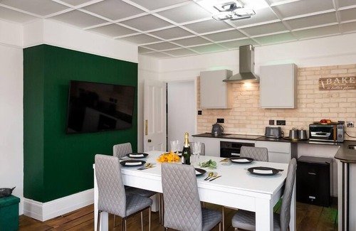 Meads Apartamento | Apartamento-Exclusivo-Baño en la habitacion-Vista a parte del mar