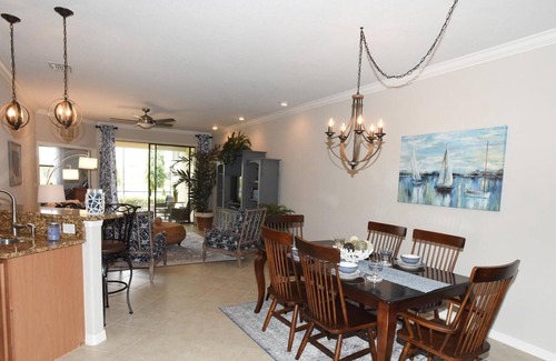 Bradenton Villa | Relájate, renuévate y rejuvenece en esta hermosa Villa Golf Resort